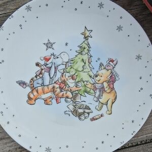 Disney Winnie the Pooh Christmas Plate